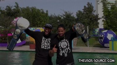 Jinder_Mahal2C_Usos_cruise_through_Paseo_Santa_Lucia_mp4040.jpg