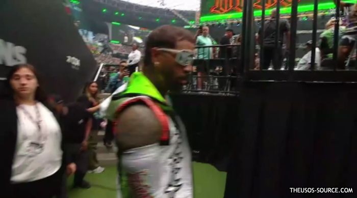 Mania_28229_mp40007.jpg