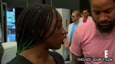 Naomi_shows_Jimmy_Uso_how_shes_going_to_give_the_SmackDown_Womens_Title_some_glow_Total_Divas_Preview_Clip_Nov_15_2017__WWE_mp4137.jpg