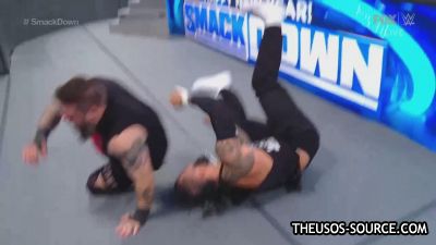 WWESmackDown20210101720pWEBh264-HEEL_mp40959.jpg
