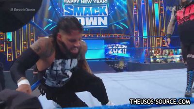 WWESmackDown20210101720pWEBh264-HEEL_mp41004.jpg