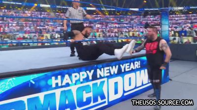 WWESmackDown20210101720pWEBh264-HEEL_mp41053.jpg