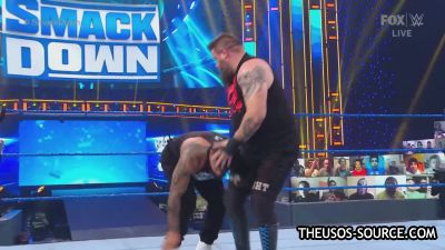 WWESmackDown20210101720pWEBh264-HEEL_mp41212.jpg