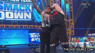 WWESmackDown20210101720pWEBh264-HEEL_mp41213.jpg