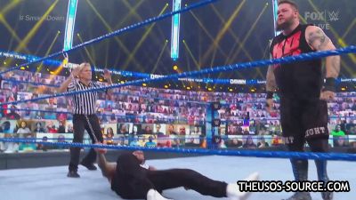 WWESmackDown20210101720pWEBh264-HEEL_mp41297.jpg