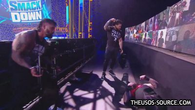 WWESmackDown20210101720pWEBh264-HEEL_mp41460.jpg