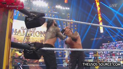 WWE_Clash_2020_mp40811.jpg