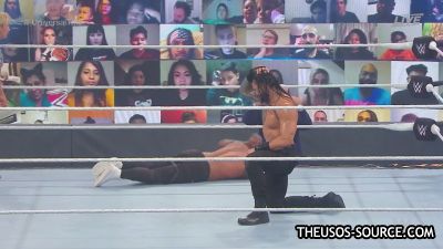 WWE_Clash_2020_mp41246.jpg