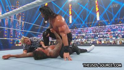 WWE_Clash_2020_mp42137.jpg