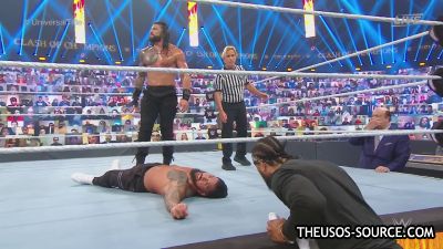 WWE_Clash_2020_mp42269.jpg