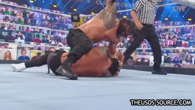WWE_Clash_2020_mp42288.jpg
