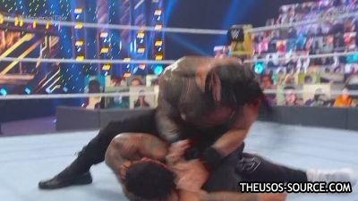 WWE_Clash_2020_mp42289.jpg