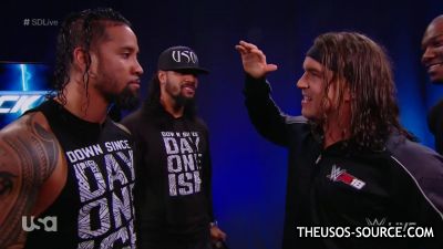 wwe_smackdown_2017_10_31_720p_hdtv_x264-kyr28129_mkv360.jpg