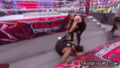 WWE_TLC_2020_PPV_720p_WEB_h264-HEEL_mp41537.jpg
