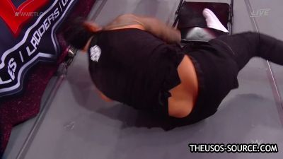 WWE_TLC_2020_PPV_720p_WEB_h264-HEEL_mp41545.jpg