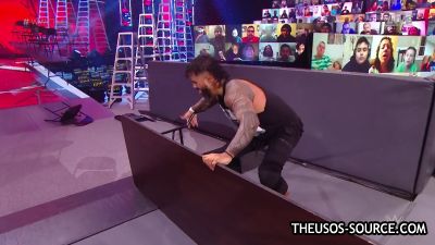 WWE_TLC_2020_PPV_720p_WEB_h264-HEEL_mp41992.jpg