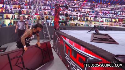 WWE_TLC_2020_PPV_720p_WEB_h264-HEEL_mp42024.jpg