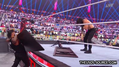 WWE_TLC_2020_PPV_720p_WEB_h264-HEEL_mp42027.jpg