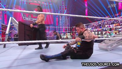 WWE_TLC_2020_PPV_720p_WEB_h264-HEEL_mp42037.jpg