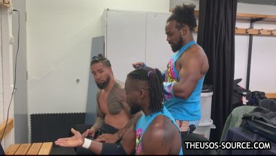 KOFI_KINGSTON_vs__JEY_USO_UpUpDownDown_Championship_Match_mp40698.jpg