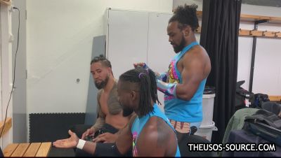 KOFI_KINGSTON_vs__JEY_USO_UpUpDownDown_Championship_Match_mp40700.jpg