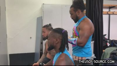 KOFI_KINGSTON_vs__JEY_USO_UpUpDownDown_Championship_Match_mp40981.jpg
