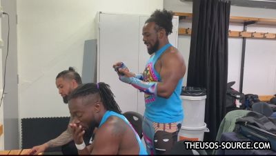 KOFI_KINGSTON_vs__JEY_USO_UpUpDownDown_Championship_Match_mp41222.jpg
