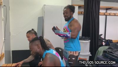 KOFI_KINGSTON_vs__JEY_USO_UpUpDownDown_Championship_Match_mp41224.jpg