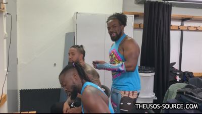 KOFI_KINGSTON_vs__JEY_USO_UpUpDownDown_Championship_Match_mp41226.jpg