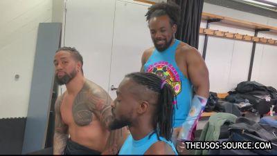 KOFI_KINGSTON_vs__JEY_USO_UpUpDownDown_Championship_Match_mp41250.jpg