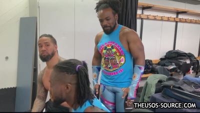 KOFI_KINGSTON_vs__JEY_USO_UpUpDownDown_Championship_Match_mp41255.jpg