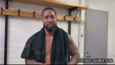 KOFI_KINGSTON_vs__JEY_USO_UpUpDownDown_Championship_Match_mp41383.jpg