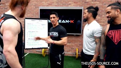 The_Usos___Athlean-X_PART_TWO___Ep_00_01_11_08_100.jpg