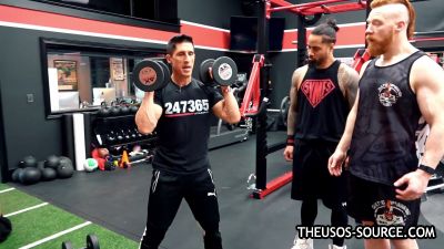 The_Usos___Athlean-X_PART_TWO___Ep_00_03_39_02_331.jpg