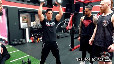 The_Usos___Athlean-X_PART_TWO___Ep_00_03_41_01_334.jpg