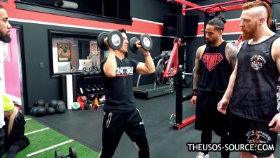 The_Usos___Athlean-X_PART_TWO___Ep_00_03_45_06_341.jpg
