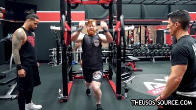 The_Usos___Athlean-X_PART_TWO___Ep_00_04_10_05_380.jpg