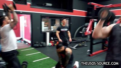 The_Usos___Athlean-X_PART_TWO___Ep_00_04_56_04_452.jpg