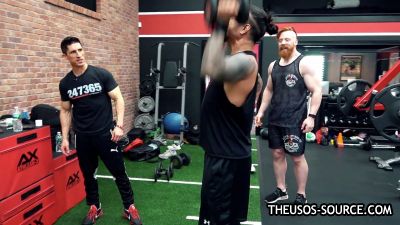 The_Usos___Athlean-X_PART_TWO___Ep_00_05_45_06_529.jpg