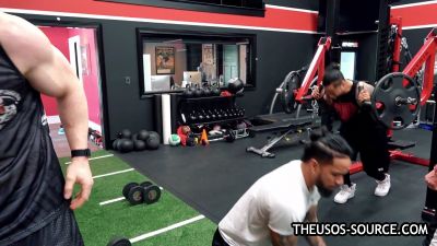 The_Usos___Athlean-X_PART_TWO___Ep_00_09_10_05_850.jpg