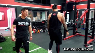 The_Usos___Athlean-X_PART_TWO___Ep_00_09_48_08_910.jpg