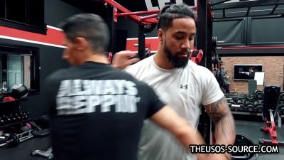 The_Usos___Athlean-X_PART_TWO___Ep_00_10_21_03_961.jpg