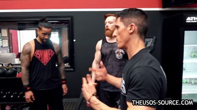The_Usos___Athlean-X_PART_TWO___Ep_00_11_44_03_1091.jpg