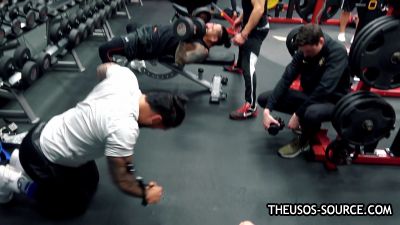 The_Usos___Athlean-X_PART_TWO___Ep_00_18_04_07_1687.jpg